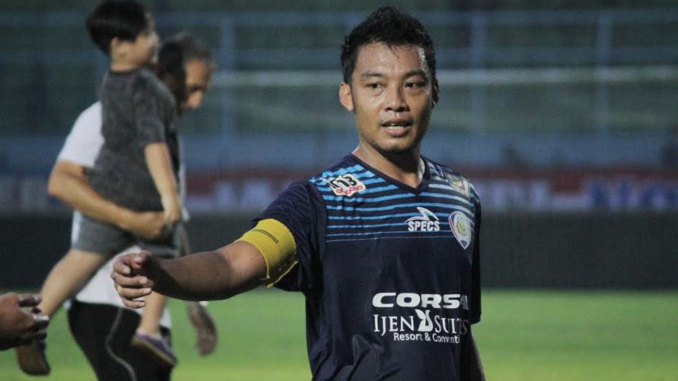 Hamka Hamzah kini menjadi kapten Arema Cronus. Copyright: &copy; Ian Setiawan/INDOSPORT